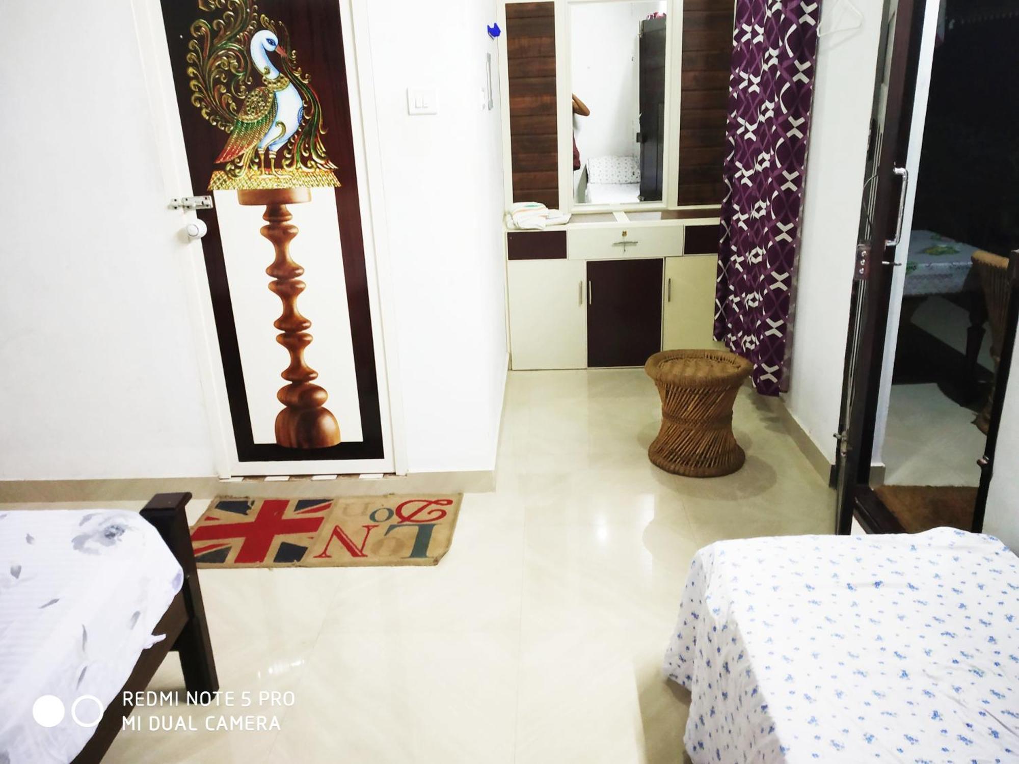 Munroe Heritage Inn Mundrothuruth Номер фото