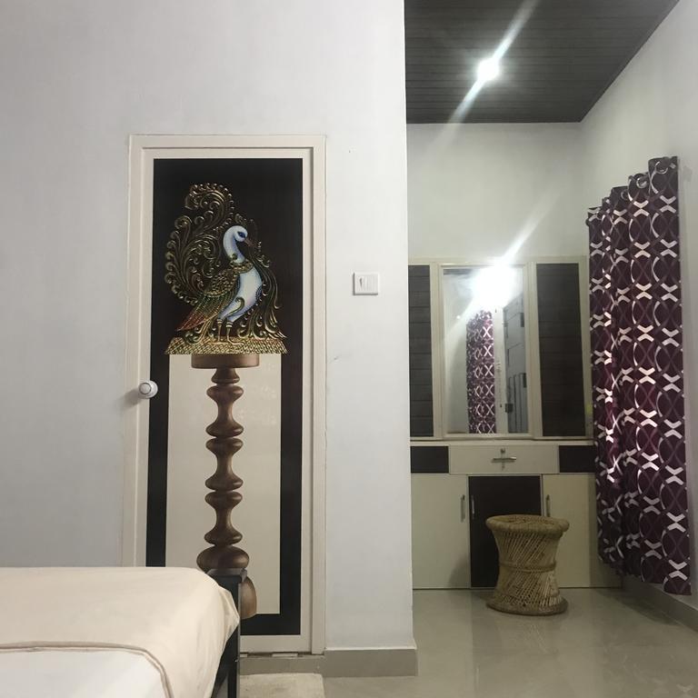 Munroe Heritage Inn Mundrothuruth Екстер'єр фото