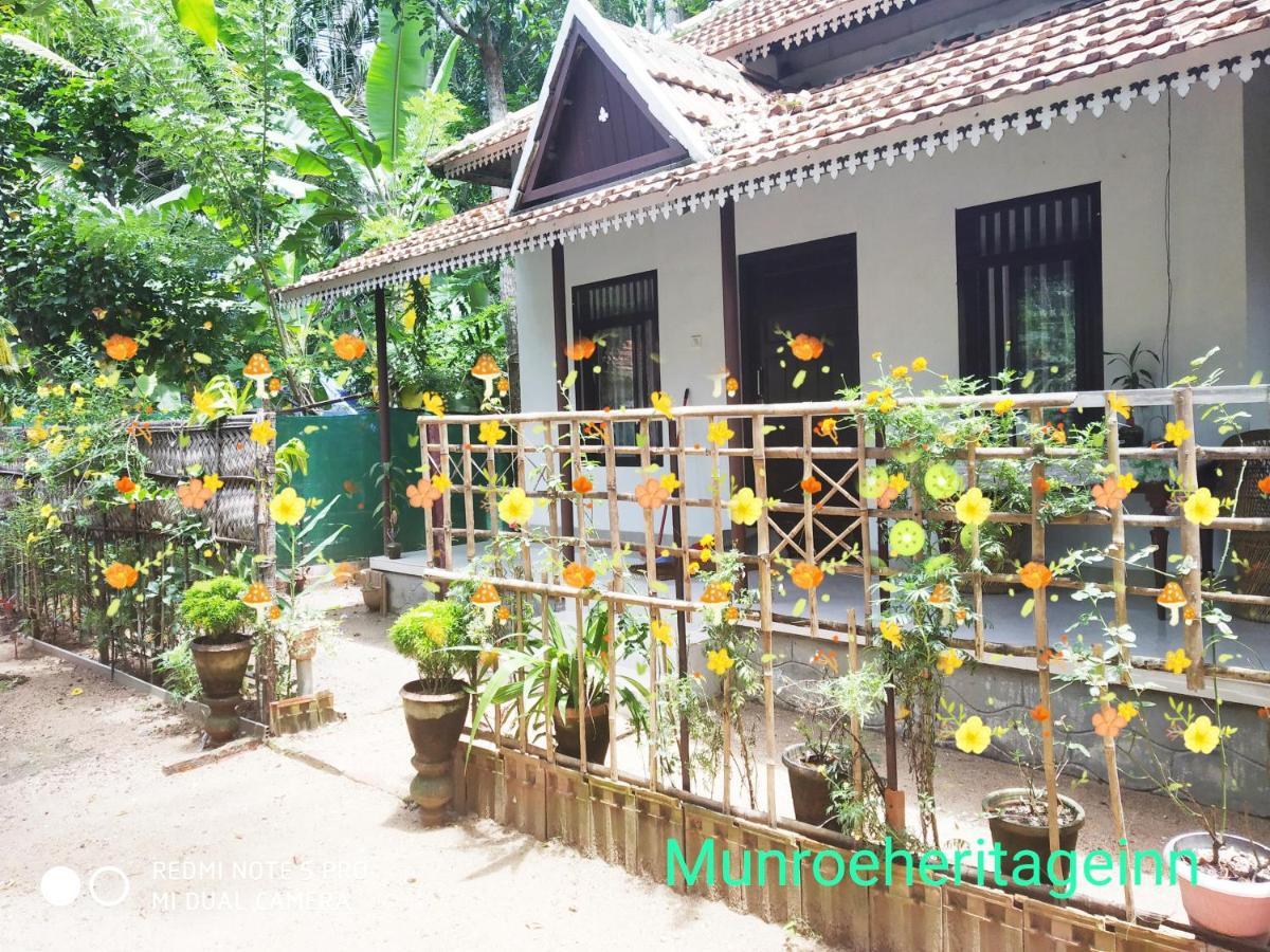 Munroe Heritage Inn Mundrothuruth Екстер'єр фото